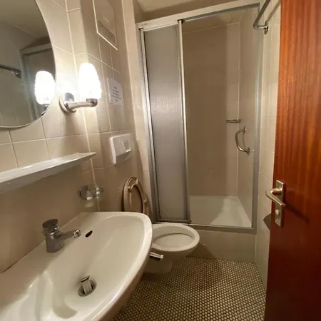 Einzelzimmer Ohne Balkon Appart hôtel *